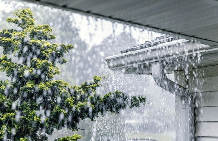 Why Gutters Are Essential for Protecting Naperville Homes from Rain and Water Damage