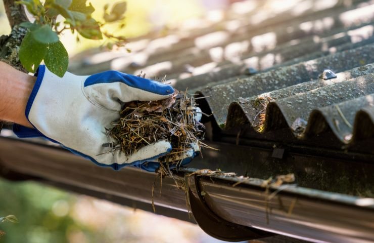 Professional Gutter Cleaning Naperville IL